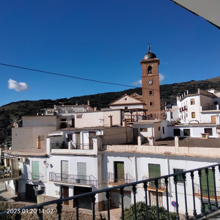 Apartamento Vacacional En La Alpujarra Laroles Bagian luar foto