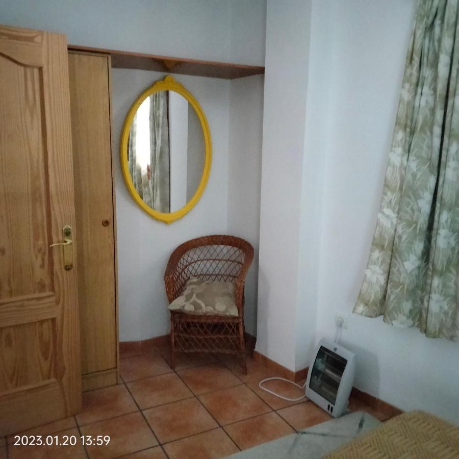 Apartamento Vacacional En La Alpujarra Laroles Bagian luar foto